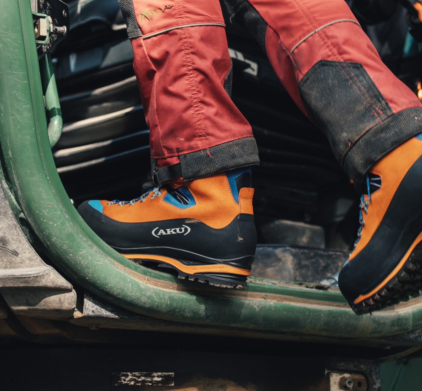 AKU propone CIMBRA GTX, la calzatura anti-taglio sviluppata con il team Sambugaro